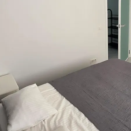 Apartamentpremium Cu Un Dormitor Separat Si Living